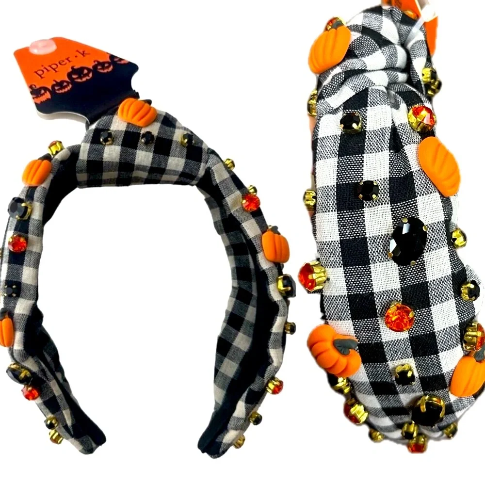 NWT ⚜️🖤⚜️ PIPER K Gorgeous Halloween crystals embroidered Headband